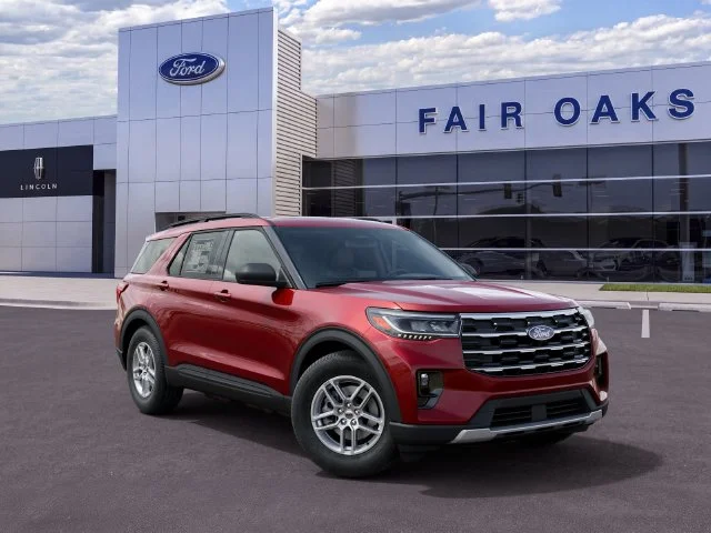 New 2027 Ruby Red Metallic Tinted Clearcoat Ford Active image 4