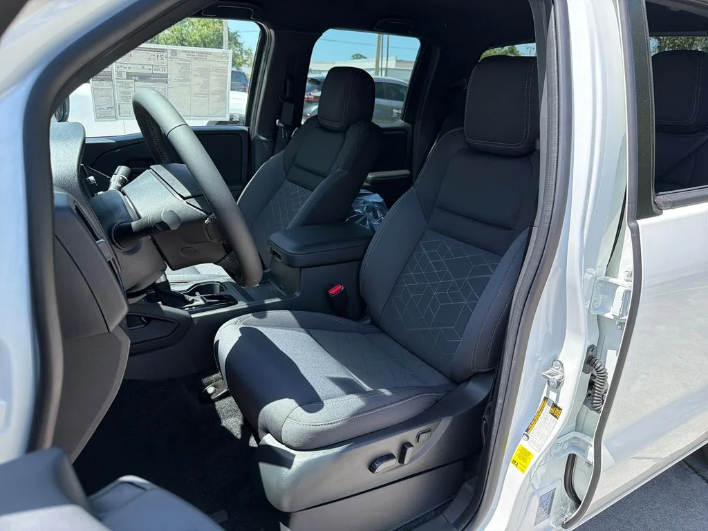 New 2026 Glacier White Nissan Crew Cab SV image 29
