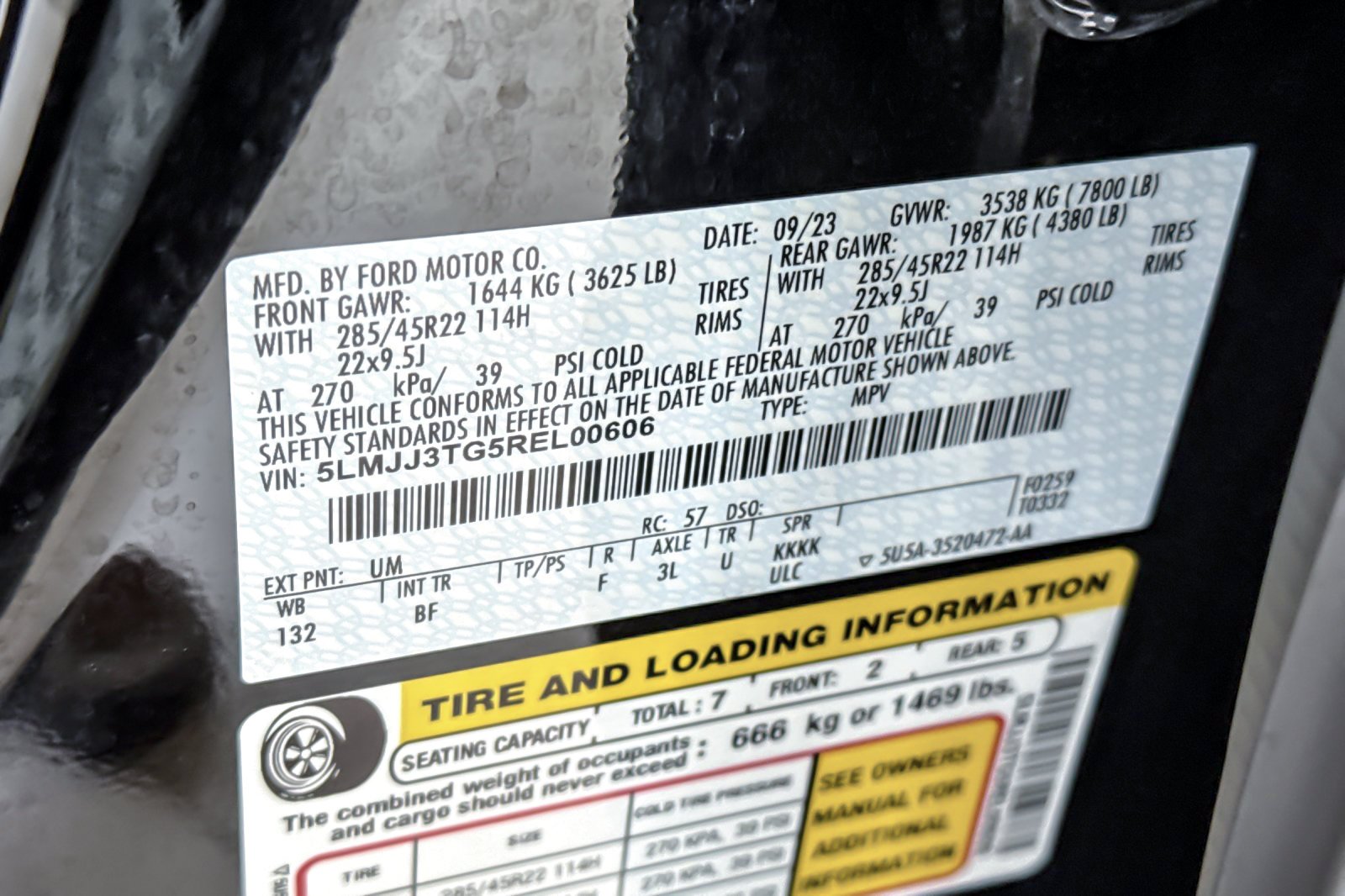 Certified Used 2024 Black Metallic Lincoln Black Label image 29