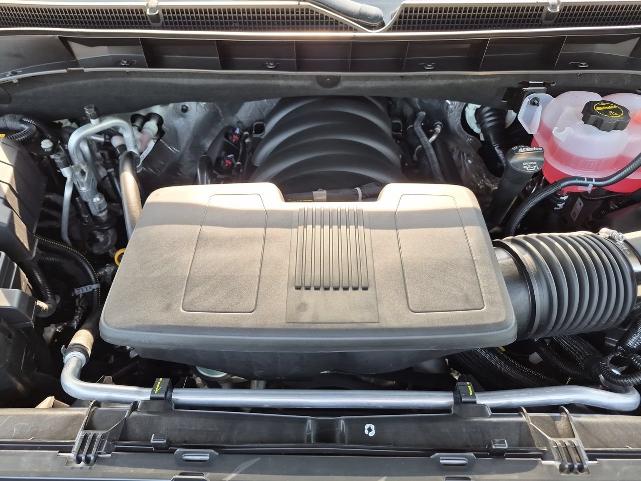 2026 GMC Yukon XL Denali - Photo 27