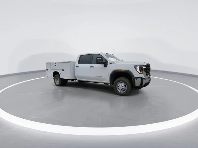 New 2026 Summit White GMC Pro image 2