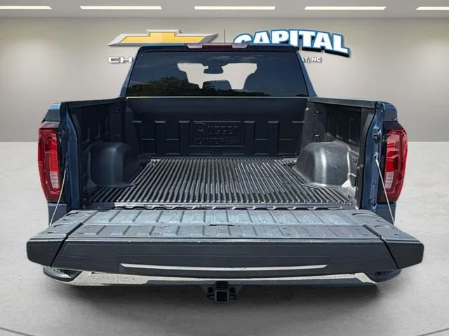 Used 2024 Downpour Metallic GMC SLT image 31