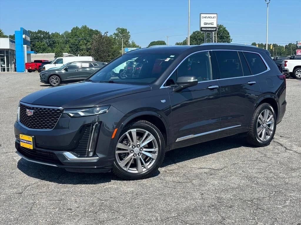 Used 2023 Green Cadillac Premium Luxury image 2