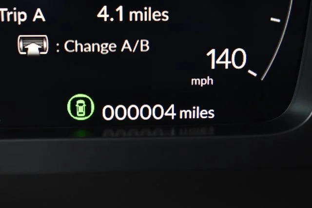 New 2026 Platinum White Pearl Acura Base image 18