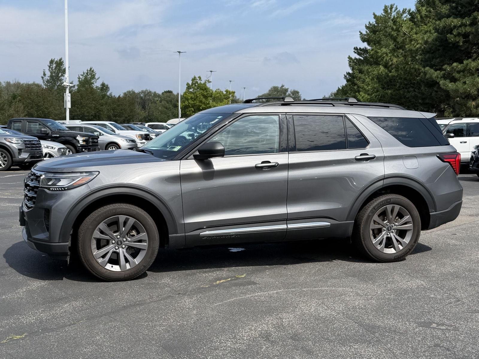 Used 2025 Carbonized Gray Ford Active image 4