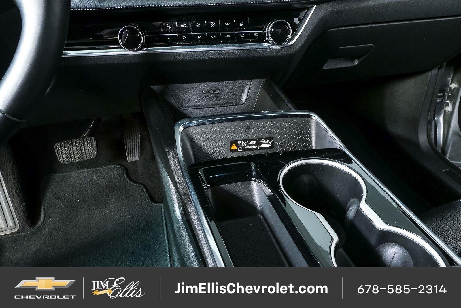 Certified Used 2025 Sterling Gray Metallic Chevrolet LT image 18