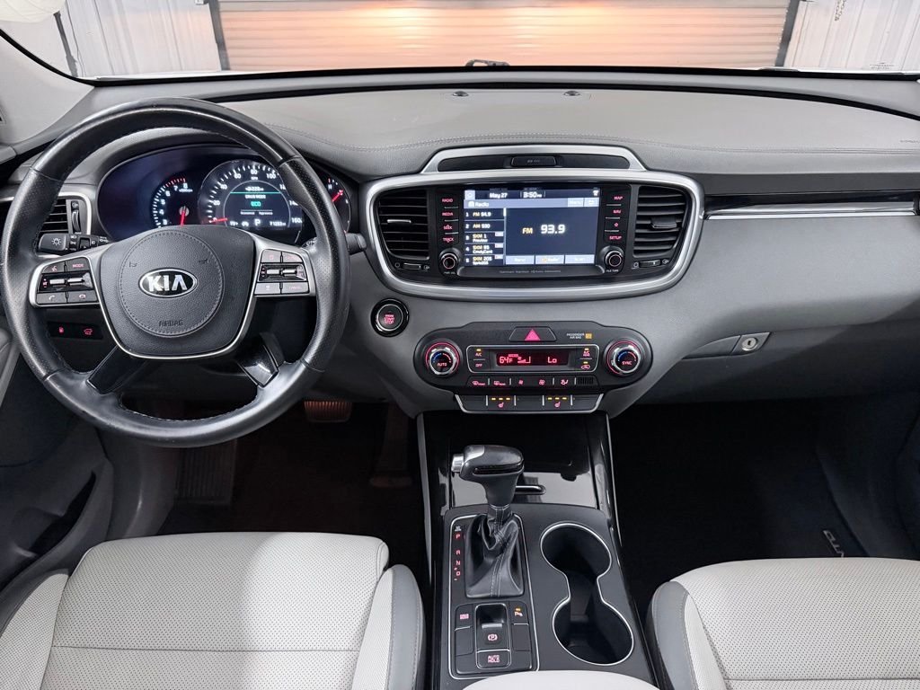 Used 2019 White Kia SX image 20