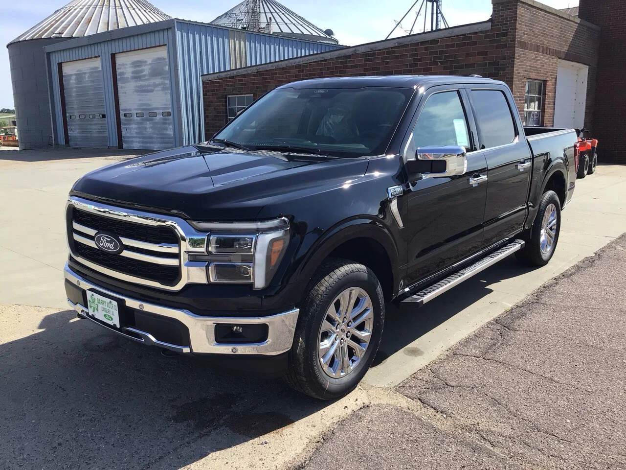 New 2026 Agate Black Metallic Ford Lariat® image 7