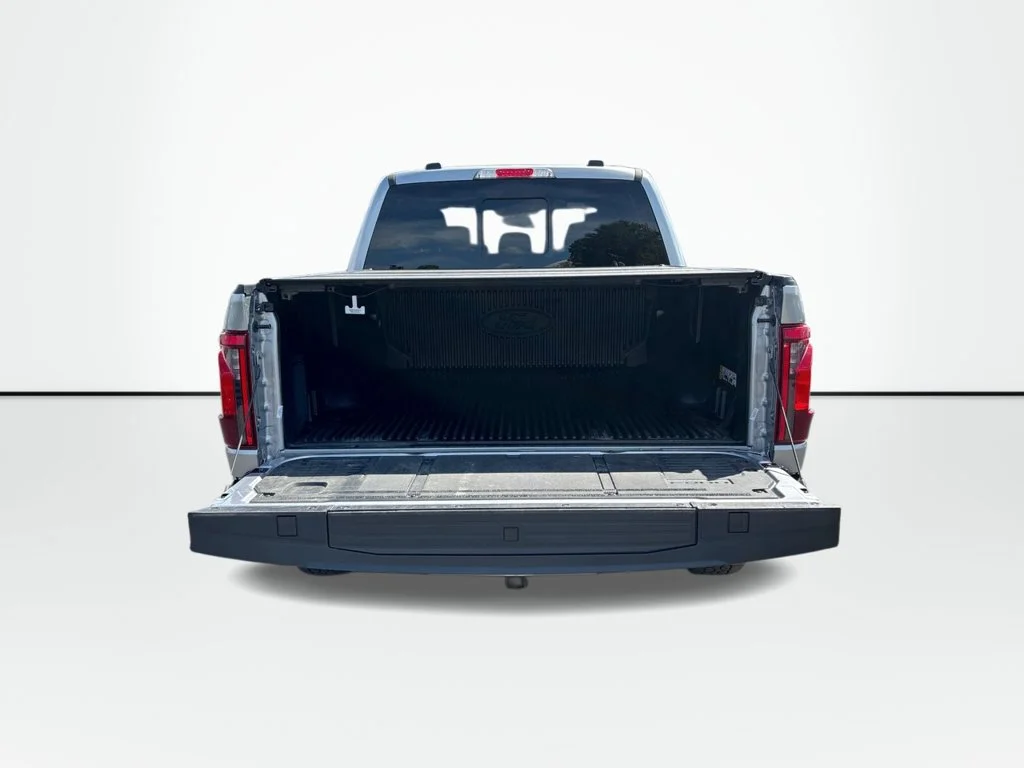 Certified Used 2024 Iconic Silver Metallic Ford XLT image 11