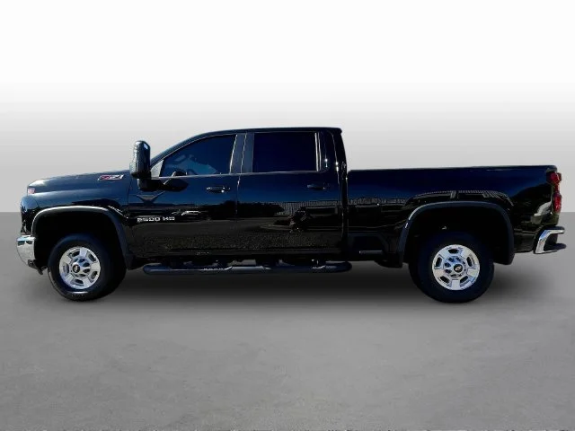 Used 2024 Black Chevrolet LT image 4