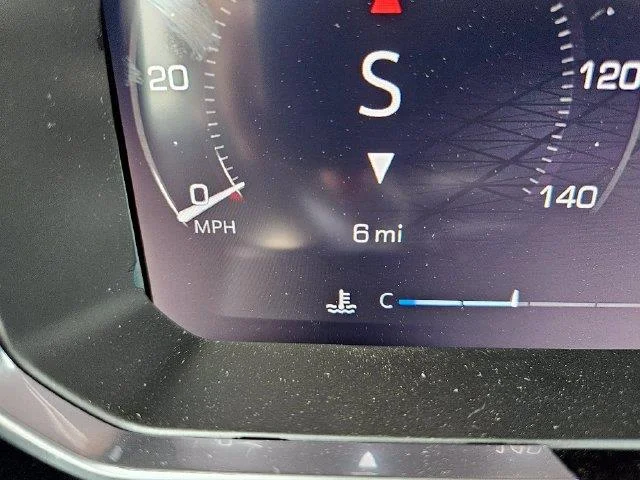 New 2026 Summit White GMC SLT DRW image 16