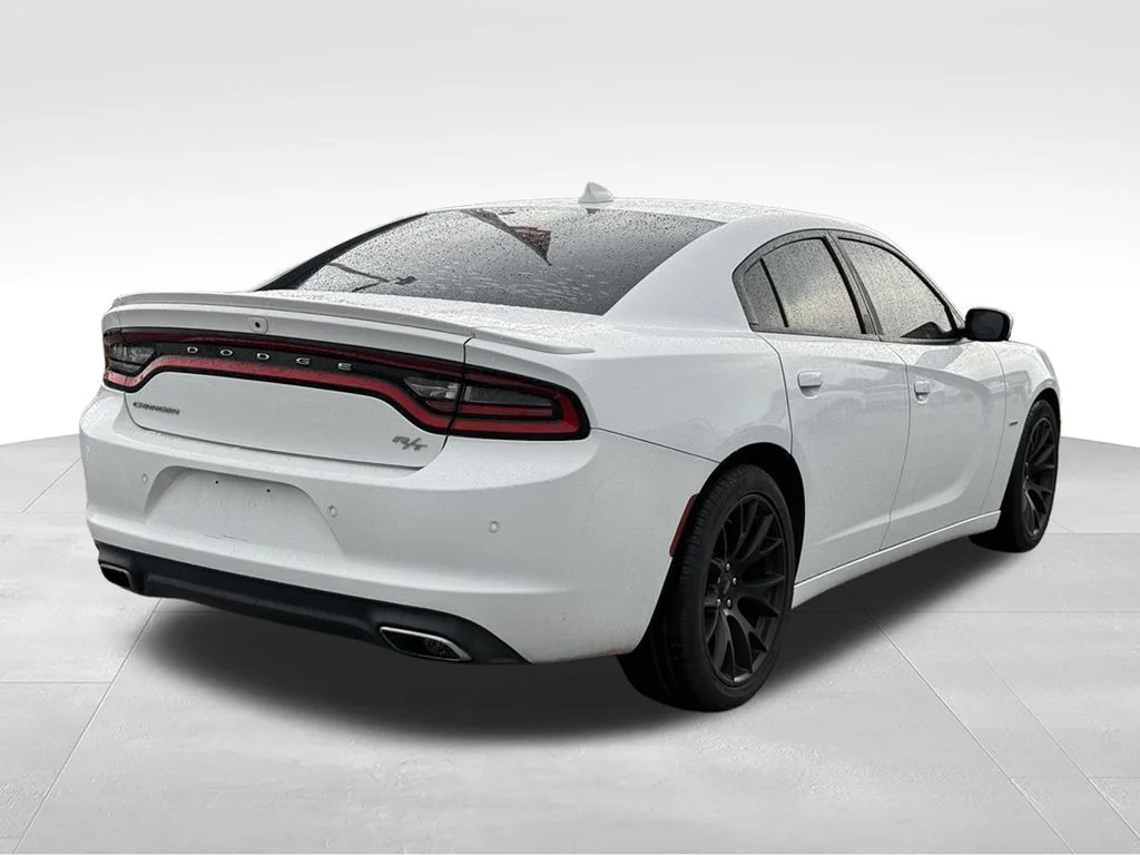 Used 2018 White Dodge R/T image 26