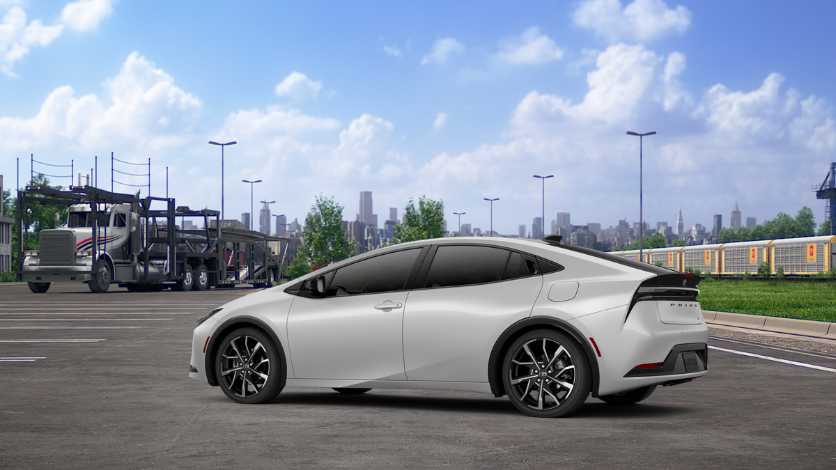 New 2026 Cutting Edge Toyota XSE image 5