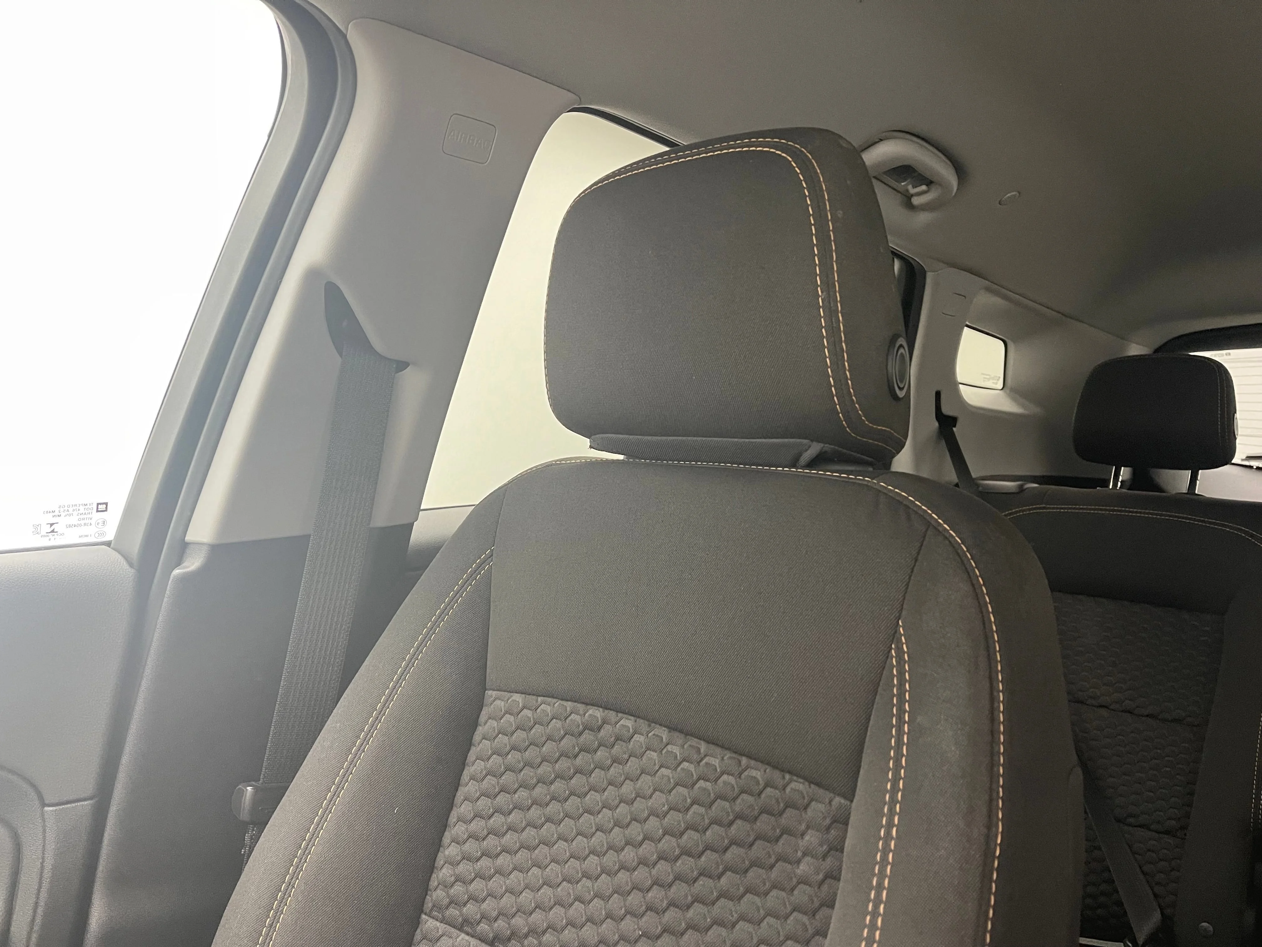 Used 2019 SUMMIT WHITE GMC SLE image 37
