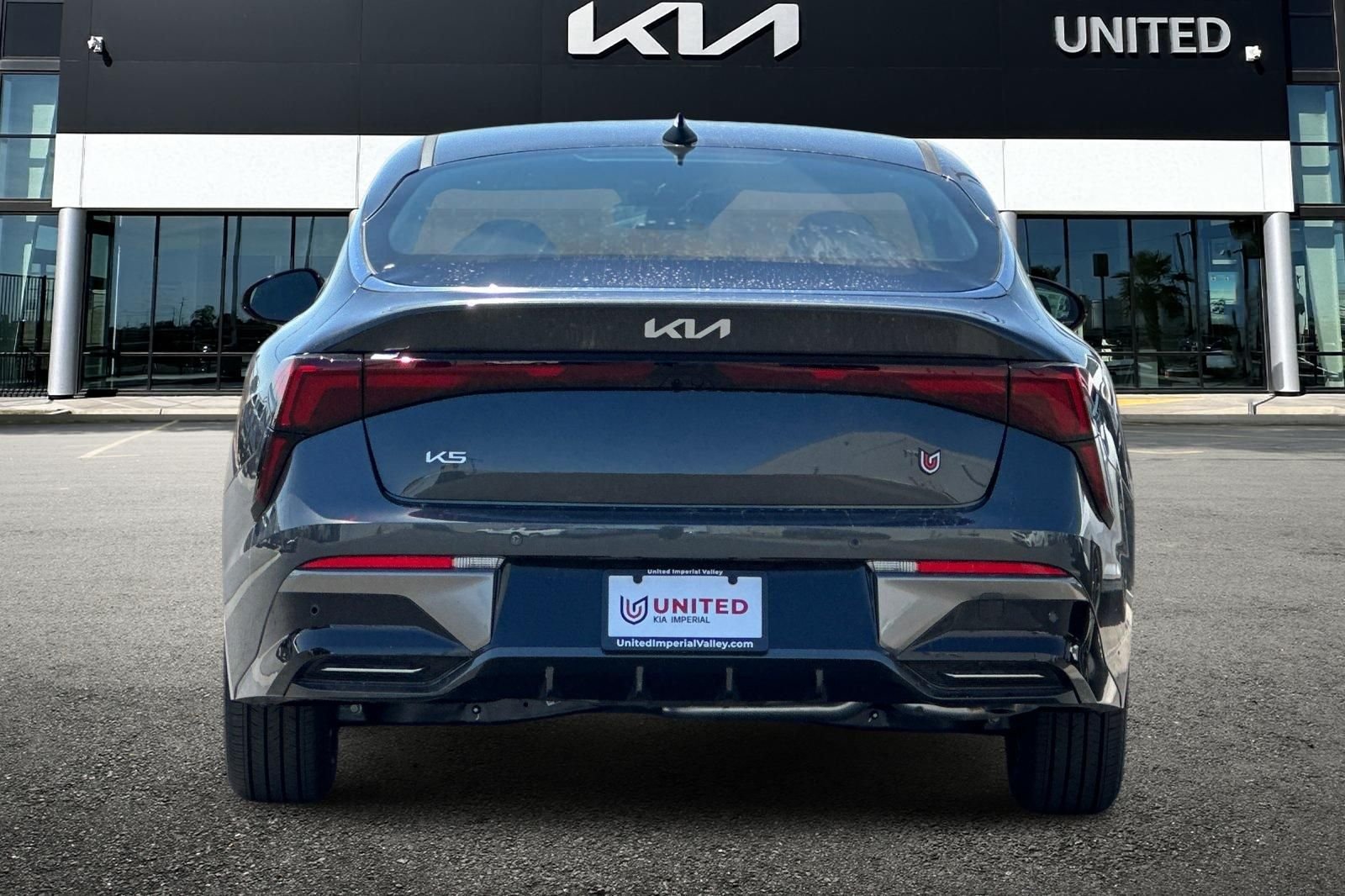 New 2026 Gray Kia LXS image 5