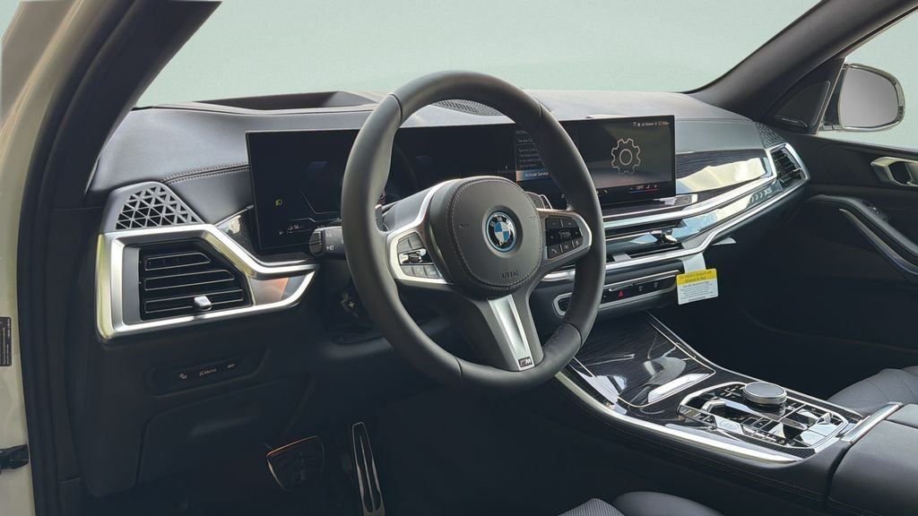 New 2026 Mineral White Metallic BMW xDrive50e image 9