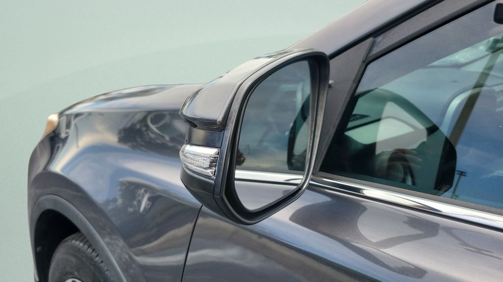 2018 Toyota RAV4 XLE - Photo 27