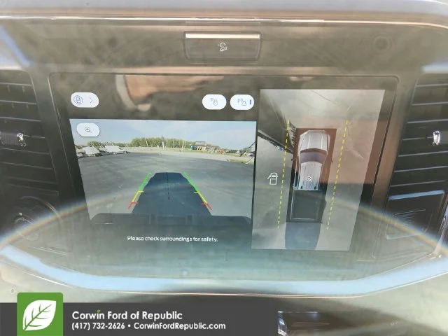 New 2027 Ruby Red Metallic Tinted Clearcoat Ford F-350® King Ranch® image 19
