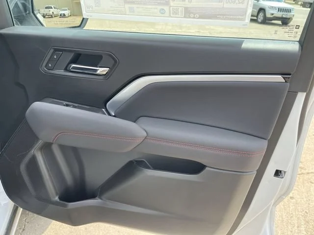 2026 Chevrolet Colorado Z71 - Photo 16