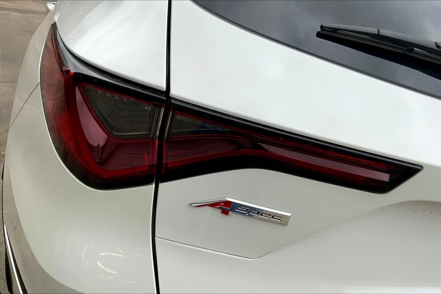 Used 2025 Platinum White Pearl Acura w/A-Spec Advance Package image 14