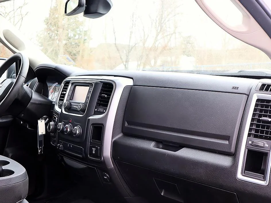 Used 2022 Bright White Ram SLT image 21