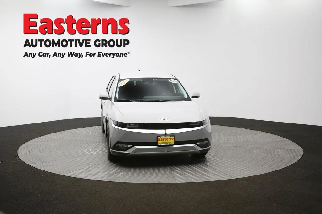 Used 2024 Gray Hyundai SEL image 48