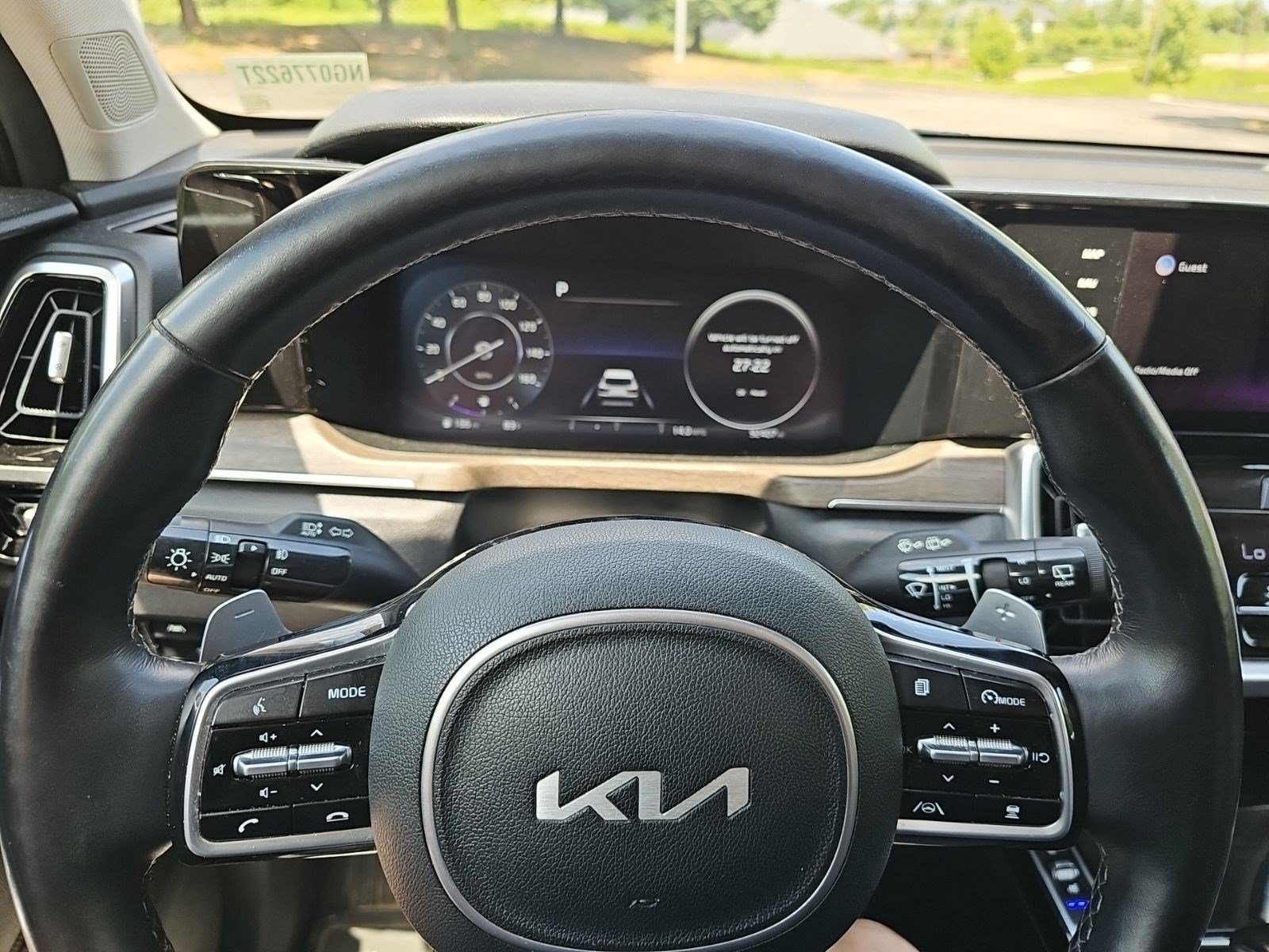 Used 2022 Everlasting Silver Kia X-Line SX Prestige image 20