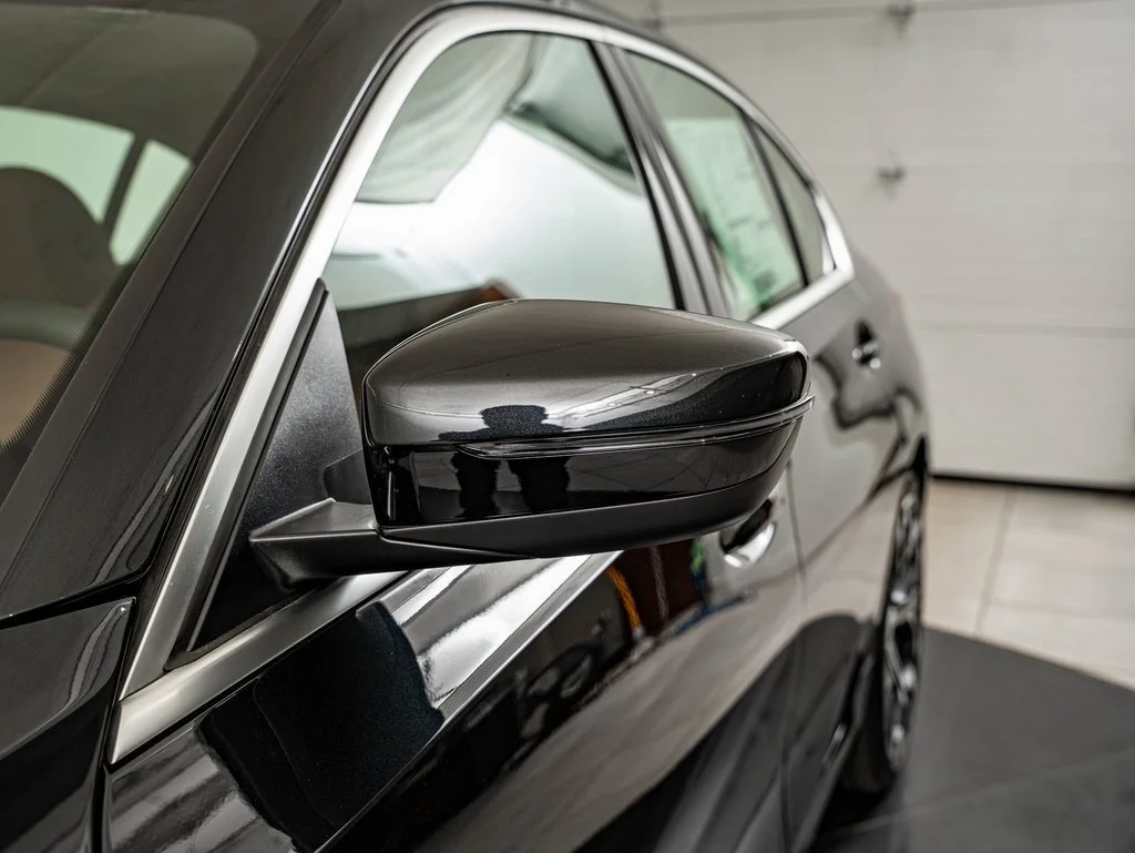2026 BMW 3 Series 330i - Photo 14
