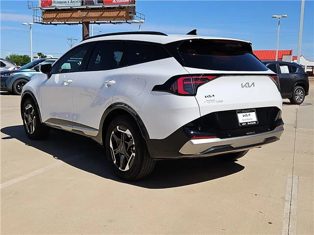 Used 2026 Glacial White KIA SX Front-Wheel Drive image 2