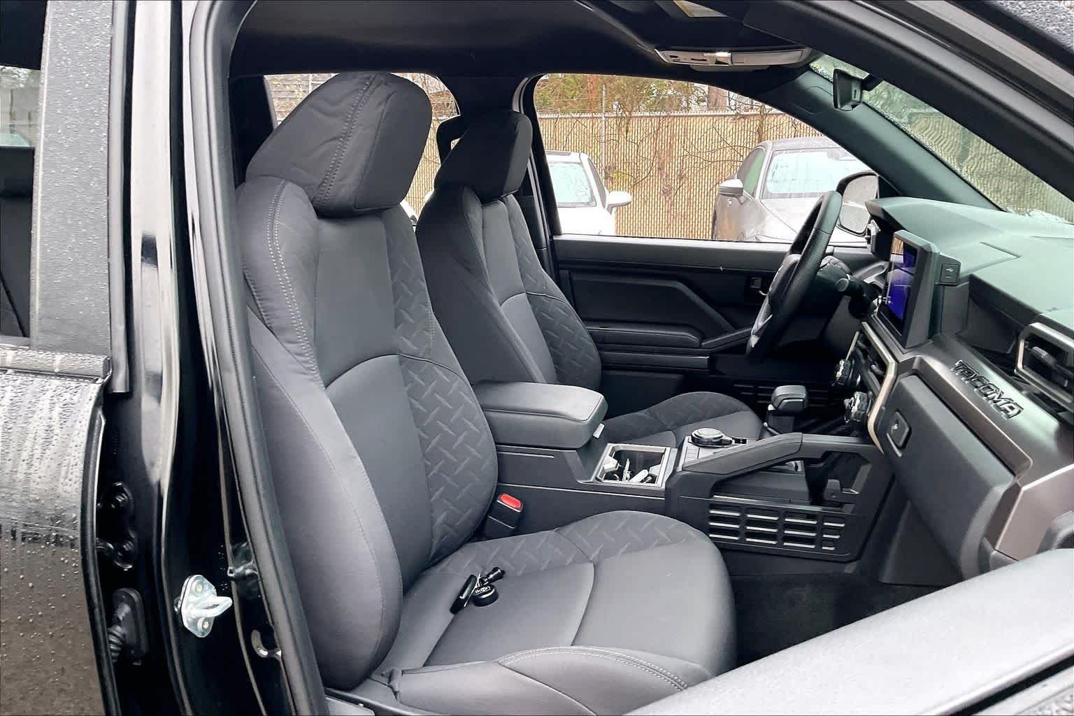 Used 2025 Black Toyota SR5 image 9