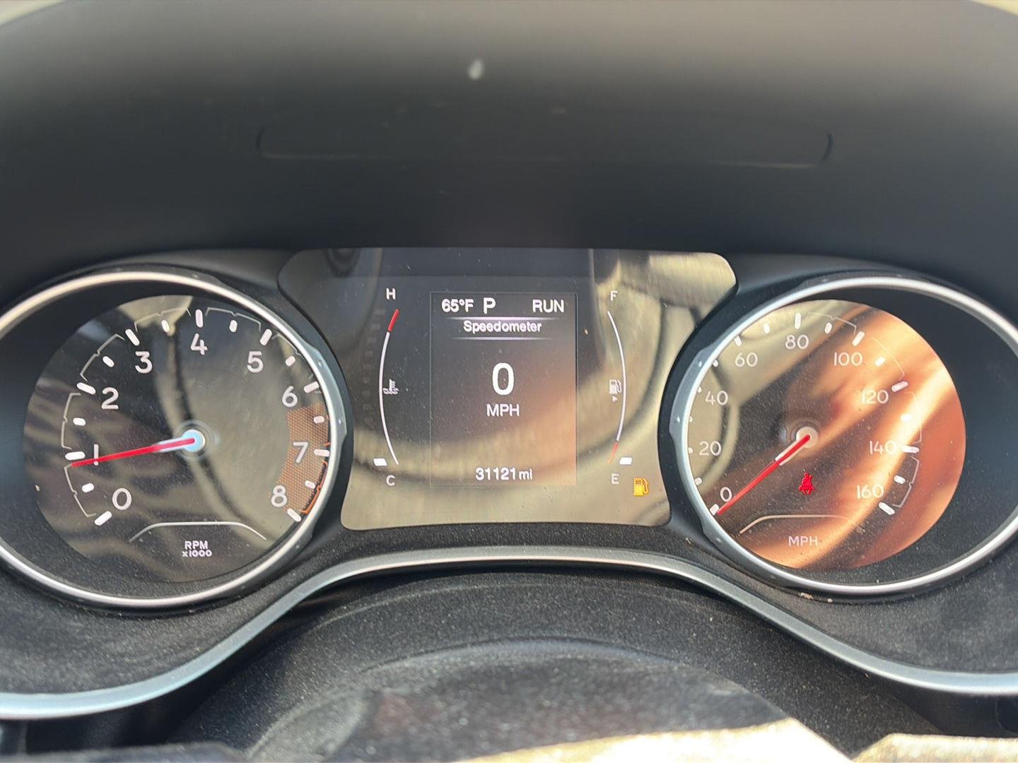 Used 2020 Laser Blue Pearlcoat Jeep Latitude image 16