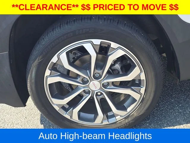 Used 2020 White GMC SLT image 33