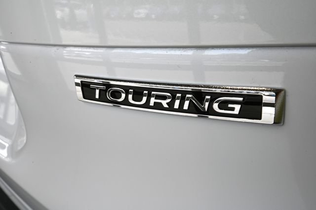 New 2026 CRYSTAL WHITE PEARL Subaru Touring image 13