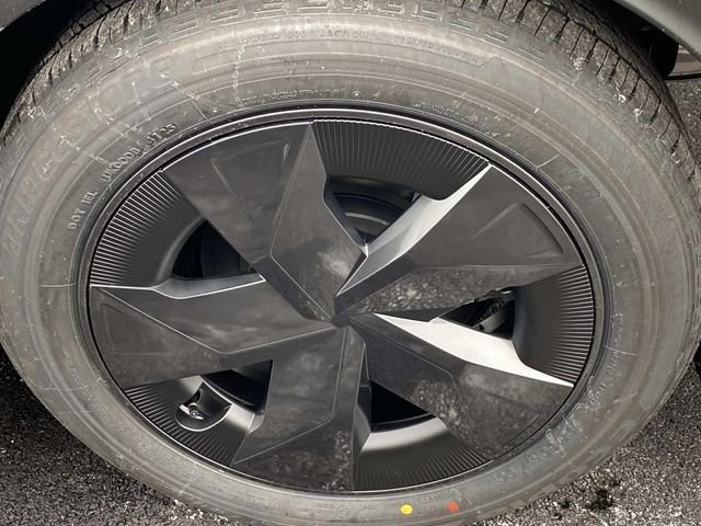 New 2026 Cutting Edge Toyota SE image 6