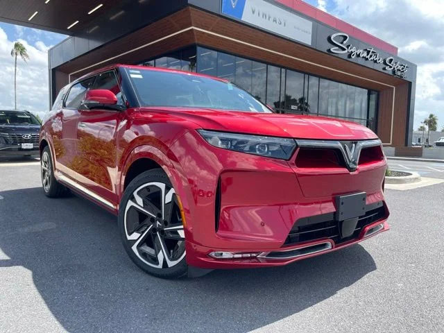 New 2024 VinFast VF 9 Plus