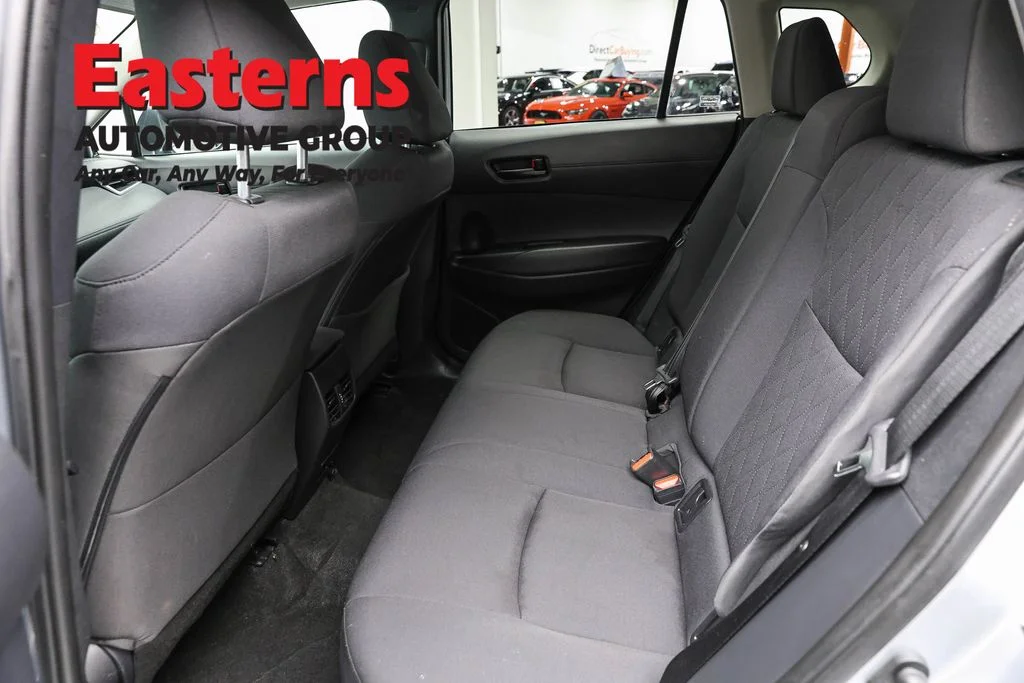 Used 2025 Silver Toyota LE image 20