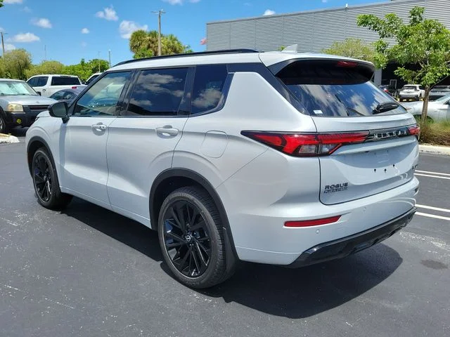 New 2026 White Nissan Platinum image 6