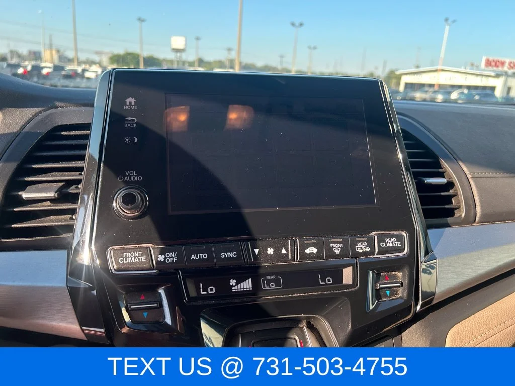Used 2019 White Honda EX-L image 19