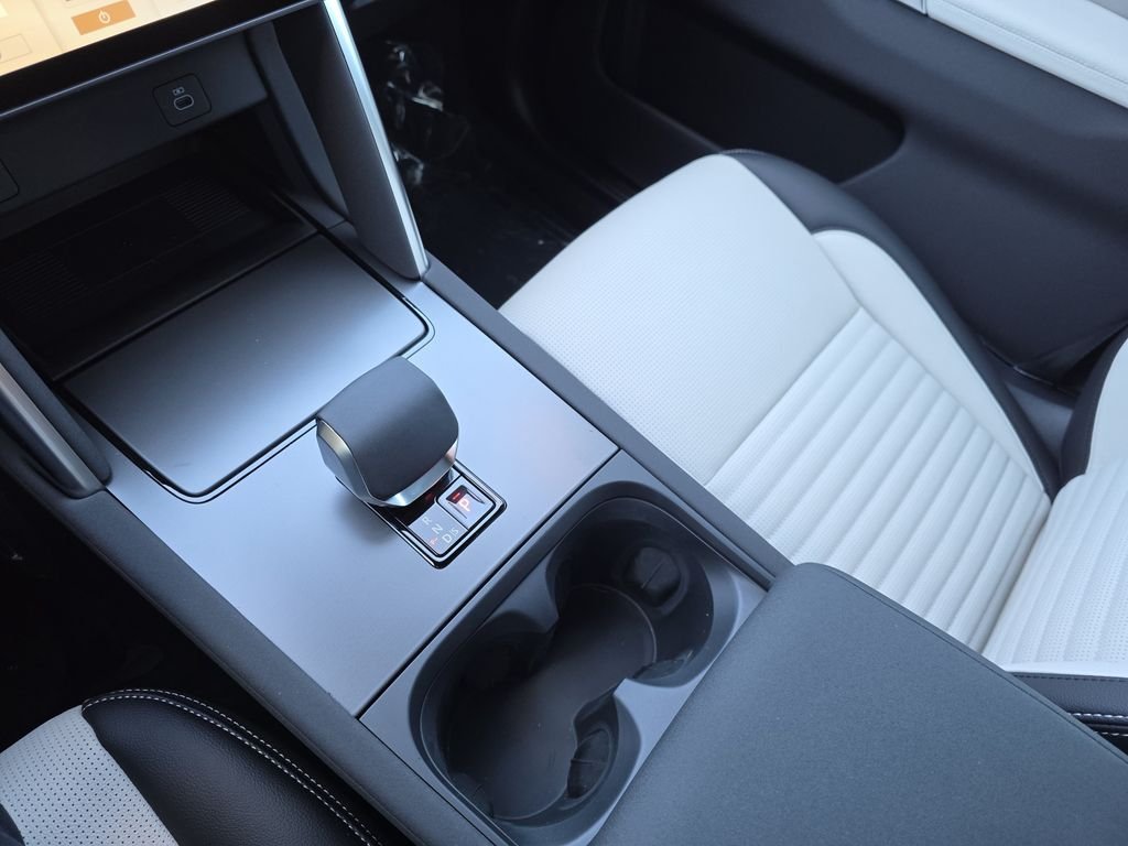 New 2026 Varesine Blue LAND ROVER  image 18