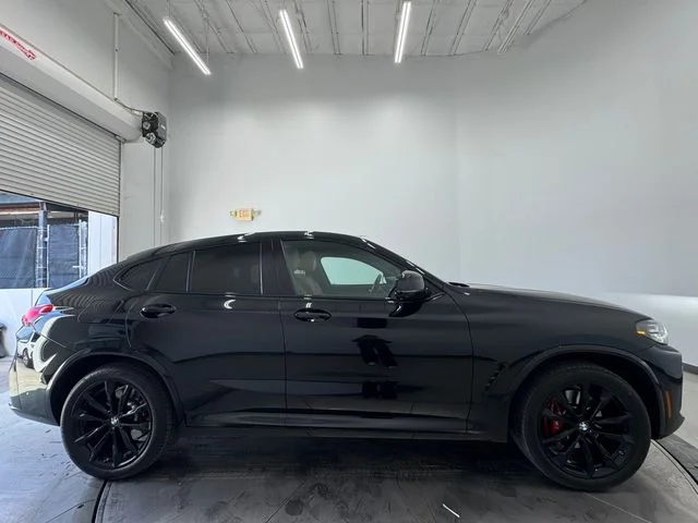 Used 2024 Black Sapphire Metallic BMW xDrive30i image 15