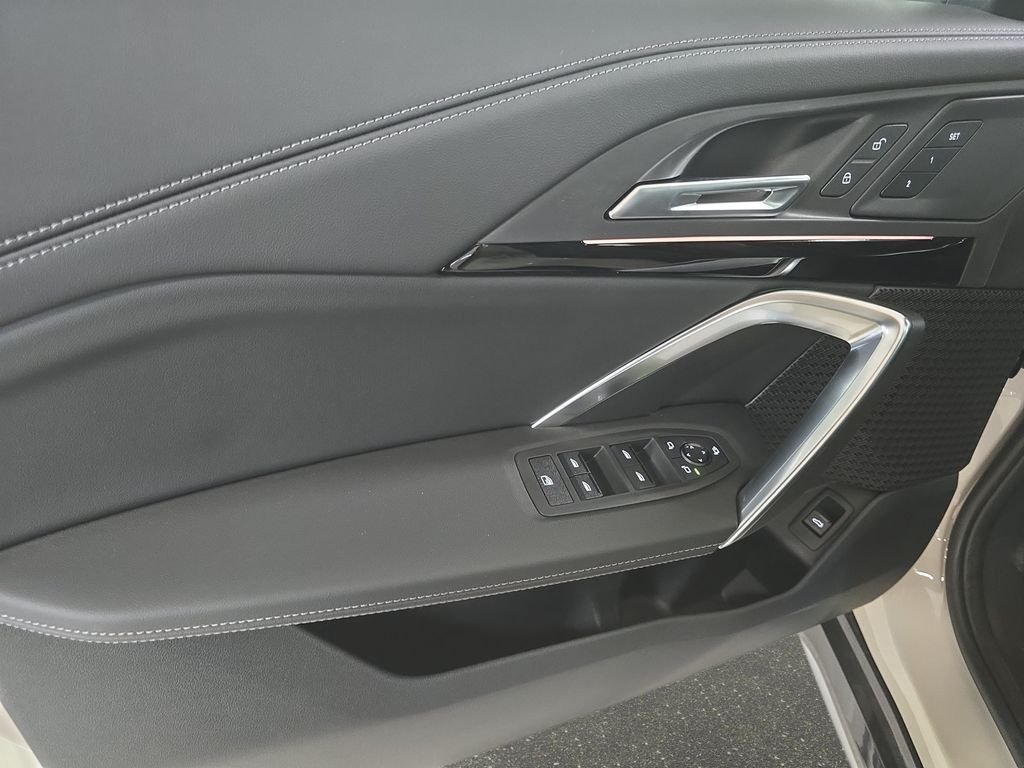 New 2026 Dune Grey Metallic BMW xDrive28i image 14