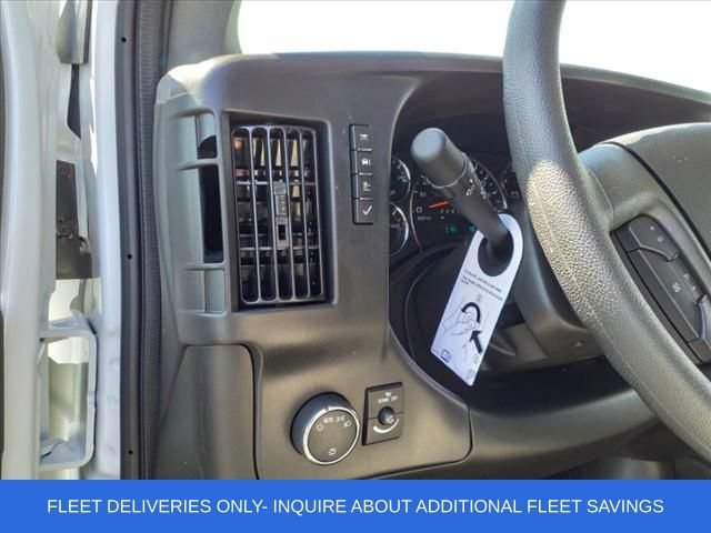 2025 Chevrolet Express Cargo Work Van - Photo 15