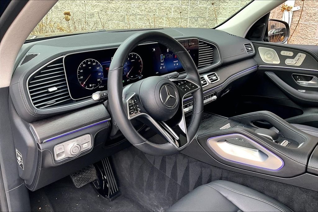 Certified Used 2024 Black Mercedes-Benz GLS 450 image 13