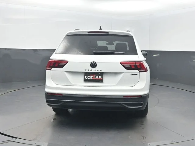Used 2022 White Volkswagen 2.0T S image 36