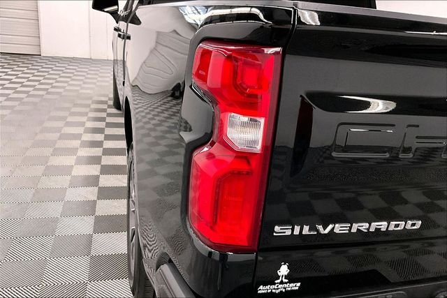 Used 2020 Black Chevrolet RST image 34