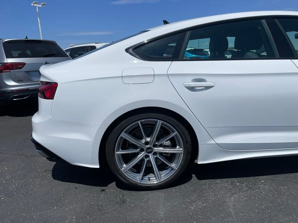 Used 2025 Arkona White Audi 45 S line Premium image 32