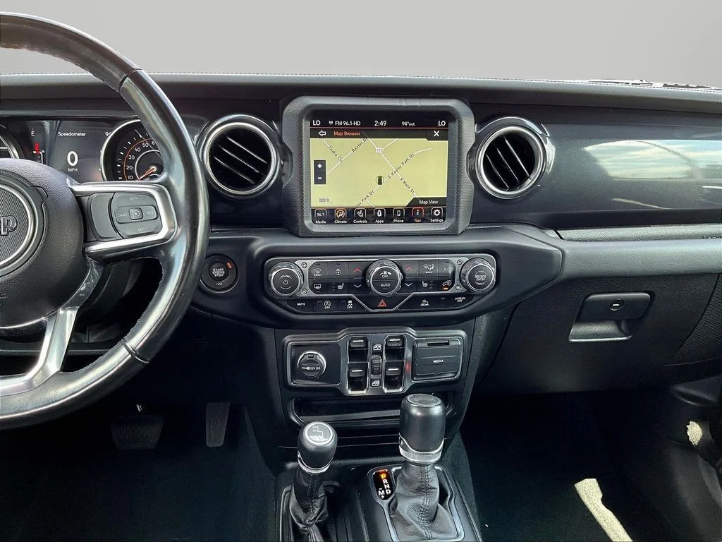 Used 2022 Black Jeep Unlimited Sahara Altitude image 9