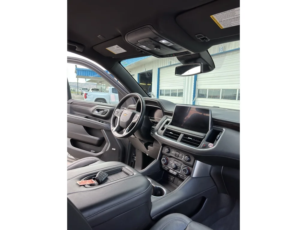 Used 2023 Sterling Gray Metallic Chevrolet LT image 18