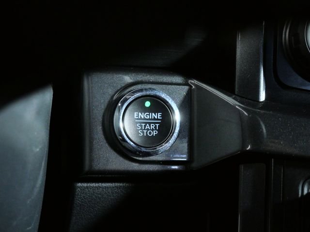 Certified Used 2023 Black Ford XLT image 27