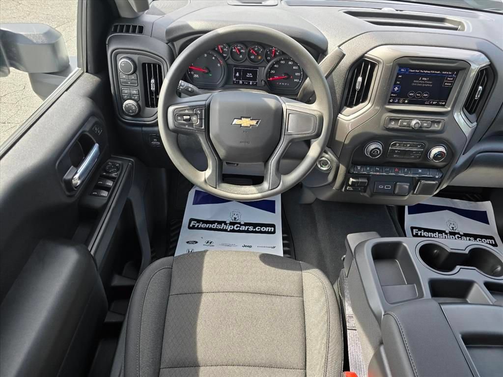 New 2026 Summit White Chevrolet Custom image 4